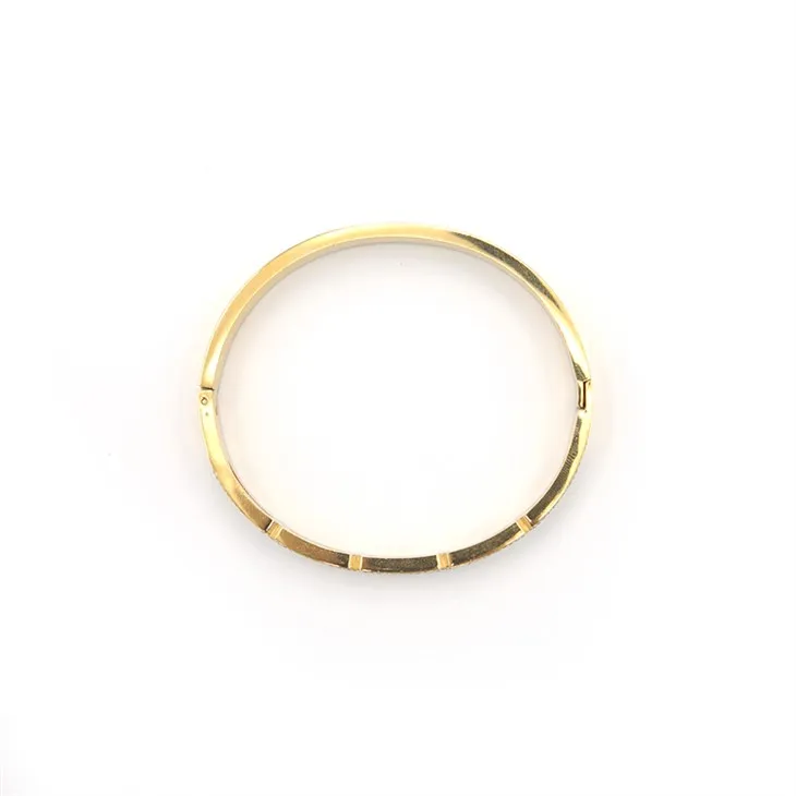 Zlatý nóbl náramok s hviezdou