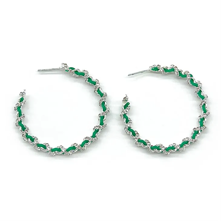 Náušnice s textúrou zeleného drahokamu