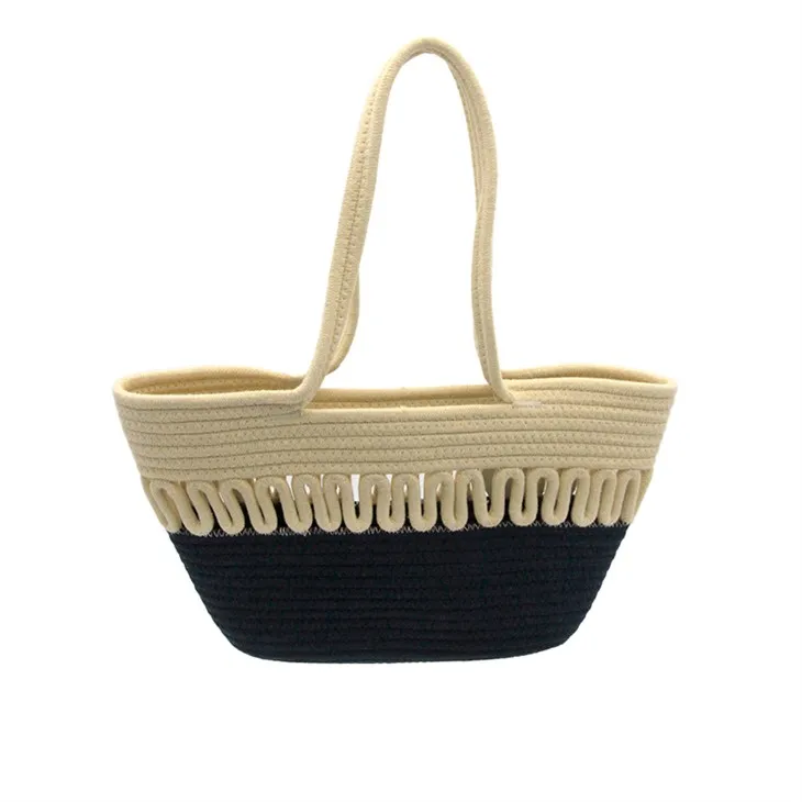 Prešívacia kabelka