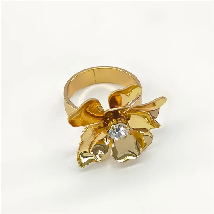 Gold Floral Star Rings